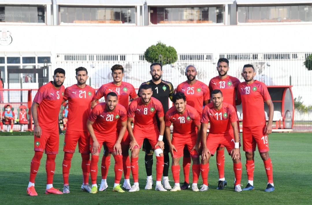 المنتخب الوطني للاعبين المحليين يتعادل مع فريق اتحاد طنجة في مباراة تدريبية