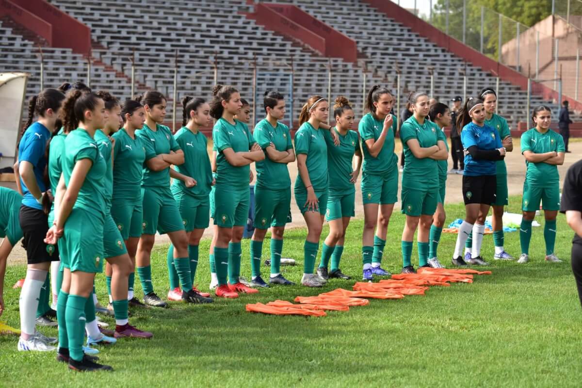 صور تداريب المنتخب الوطني لكرة القدم النسوية لاقل من 20 سنة بغينيا